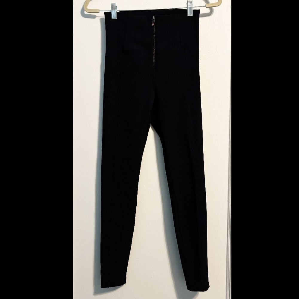 Black Leggings | Size M